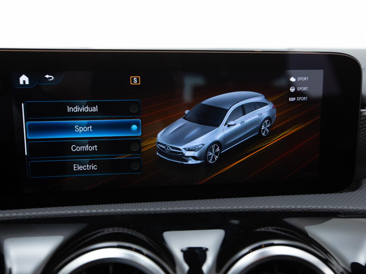 mercedes-benz-cla-2023-hibrido-a-gasolina-1332cc