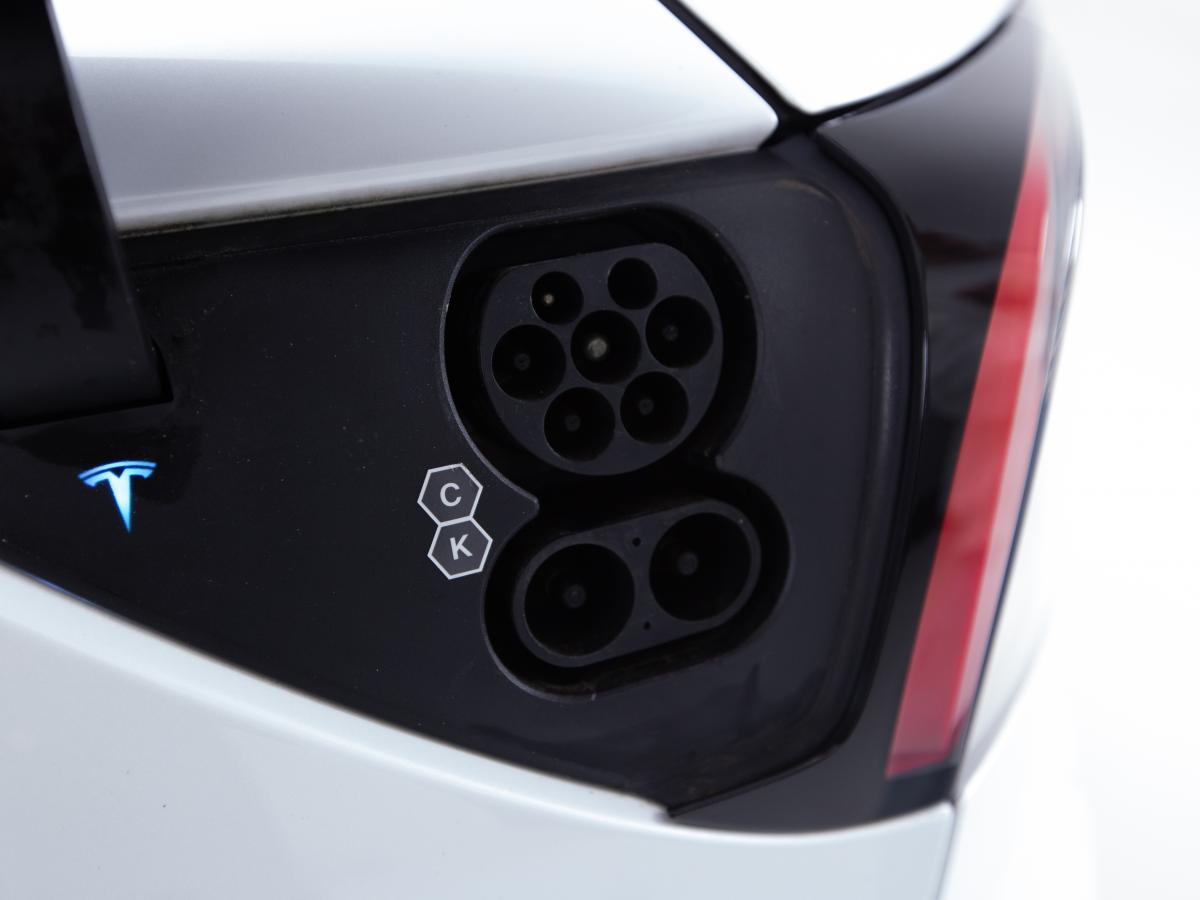 tesla-model-y-2022-eletrico-0cc