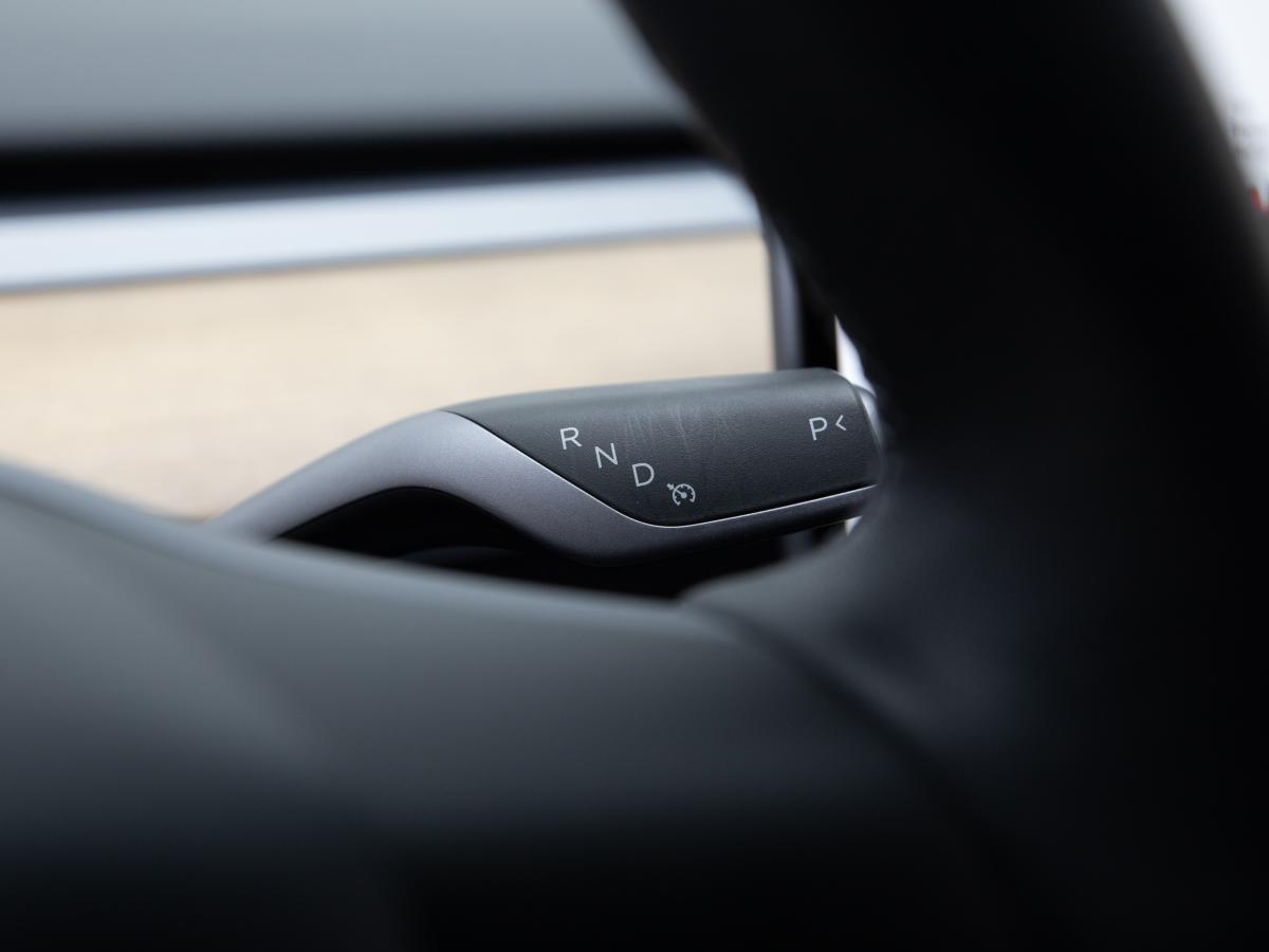 tesla-model-y-2022-eletrico-0cc