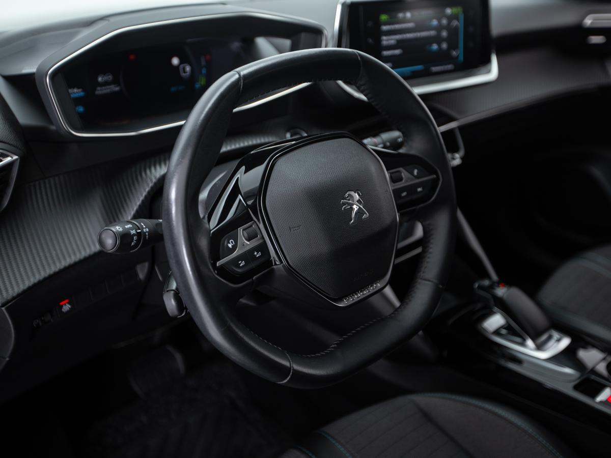 peugeot-e-2008-2022-eletrico-0cc