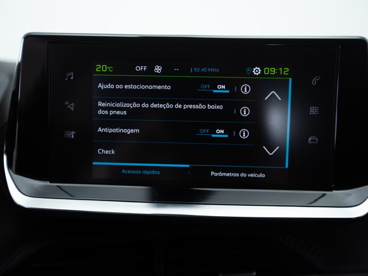peugeot-e-2008-2022-eletrico-0cc