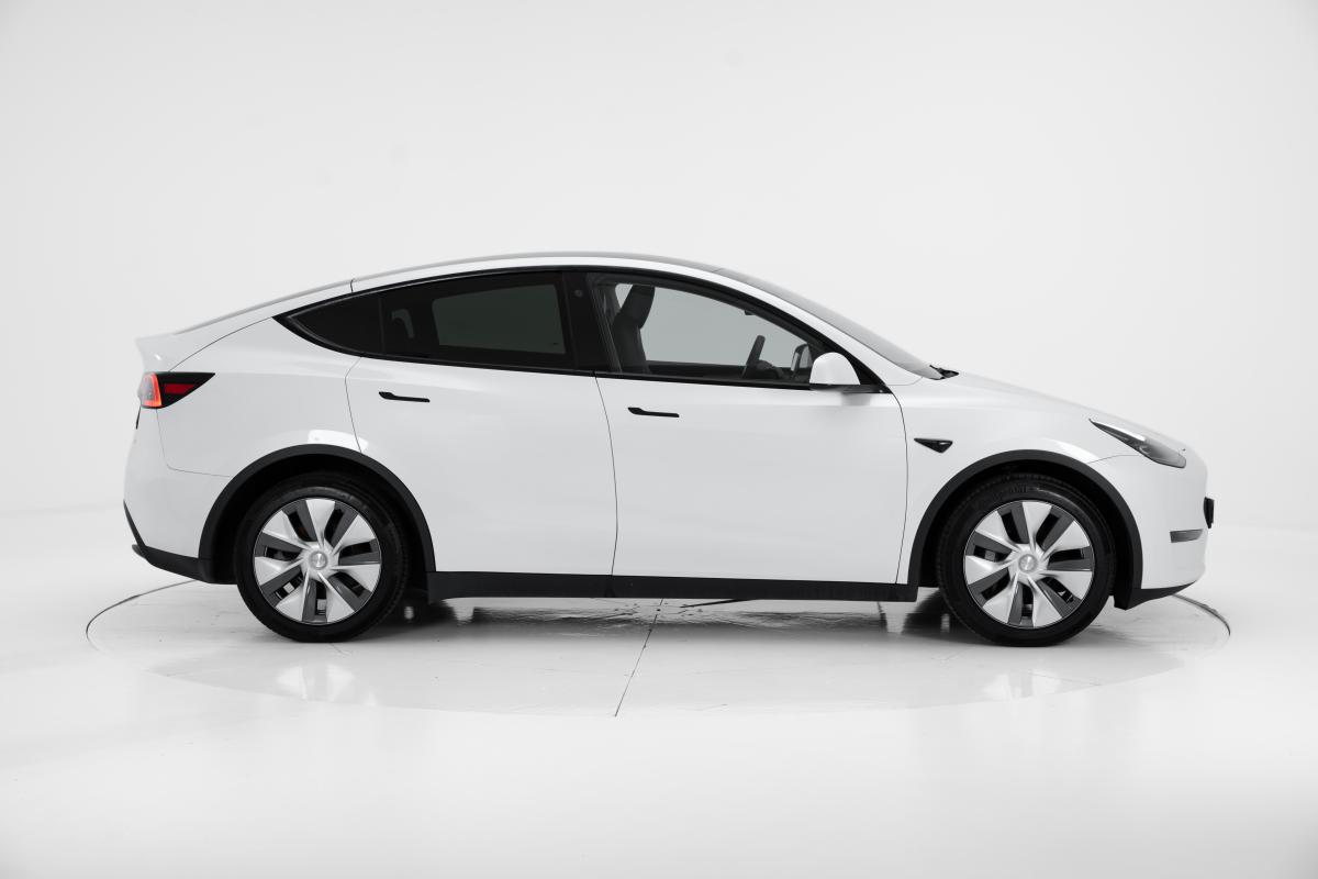 tesla-model-y-2023-eletrico-0cc