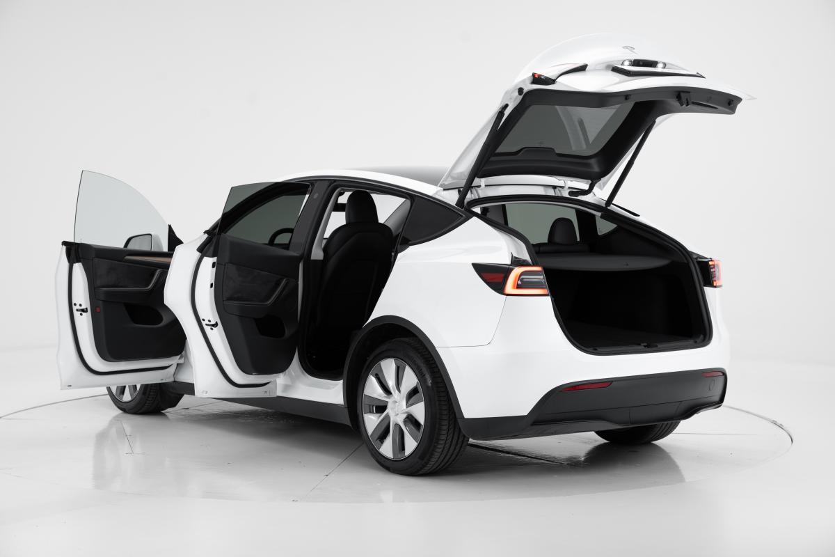 tesla-model-y-2023-eletrico-0cc