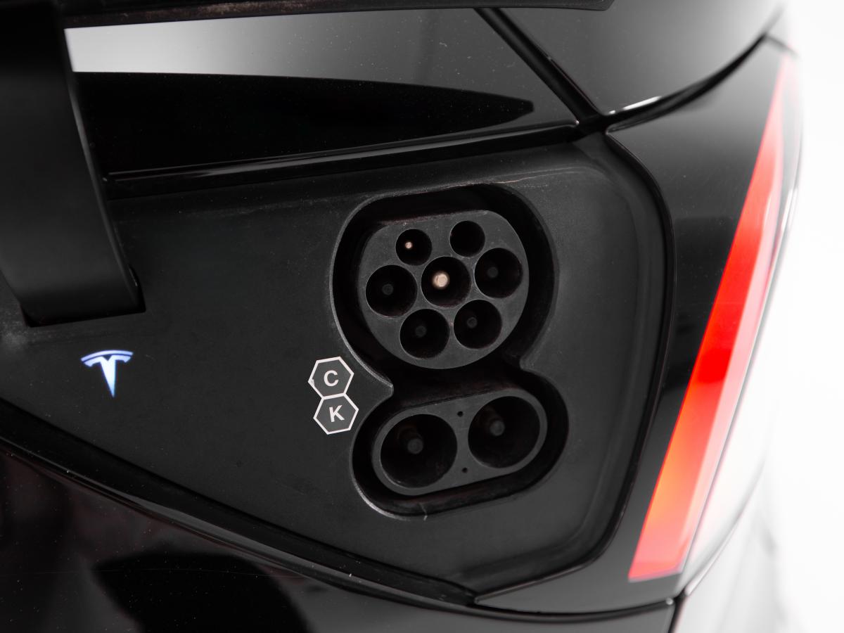 tesla-model-y-2022-eletrico-0cc