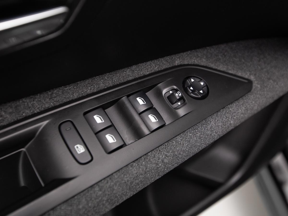 peugeot-3008-2021-diesel-1499cc
