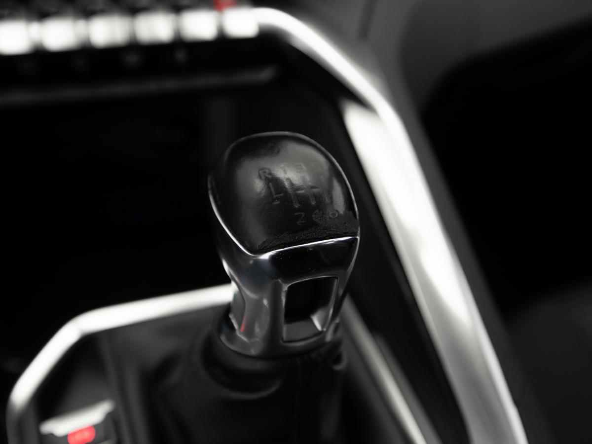 peugeot-3008-2021-diesel-1499cc