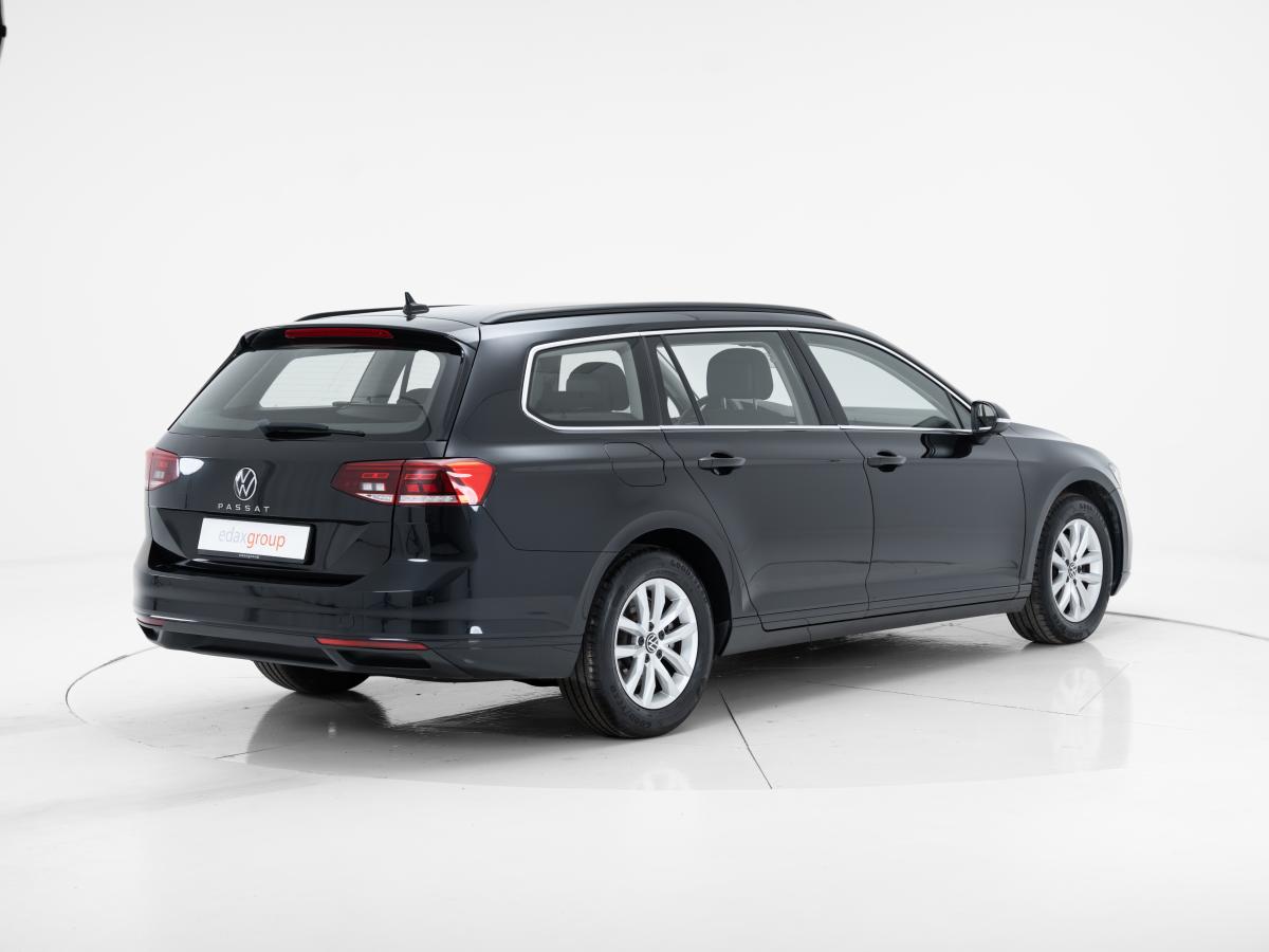 volkswagen-passat-variant-2021-diesel-1968cc