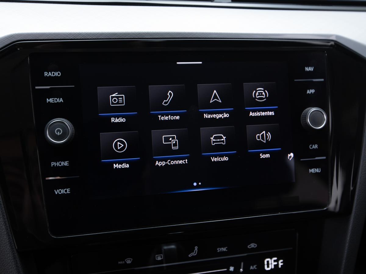 volkswagen-passat-variant-2021-diesel-1968cc