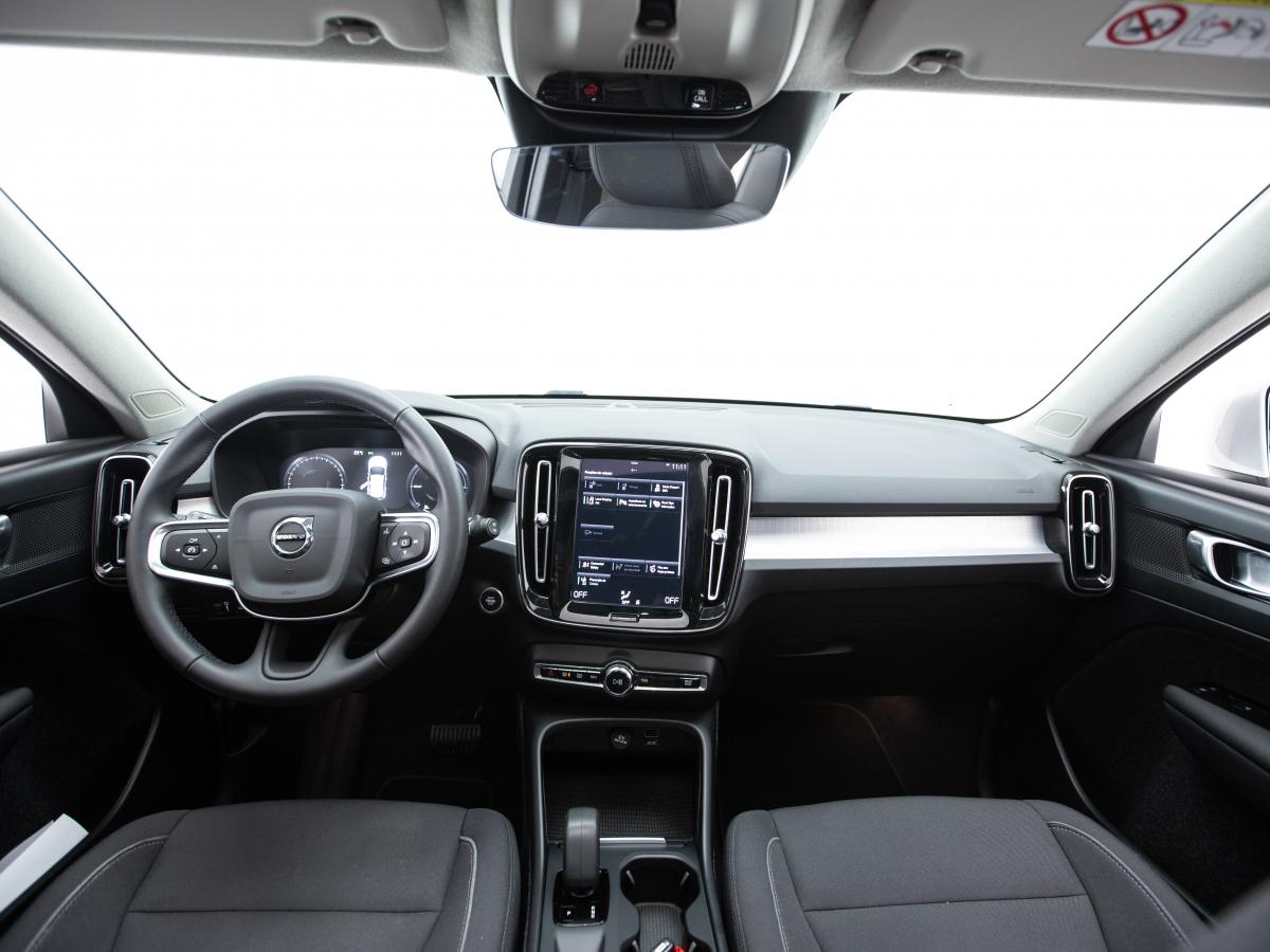volvo-xc40-2022-hibrido-a-gasolina-1477cc
