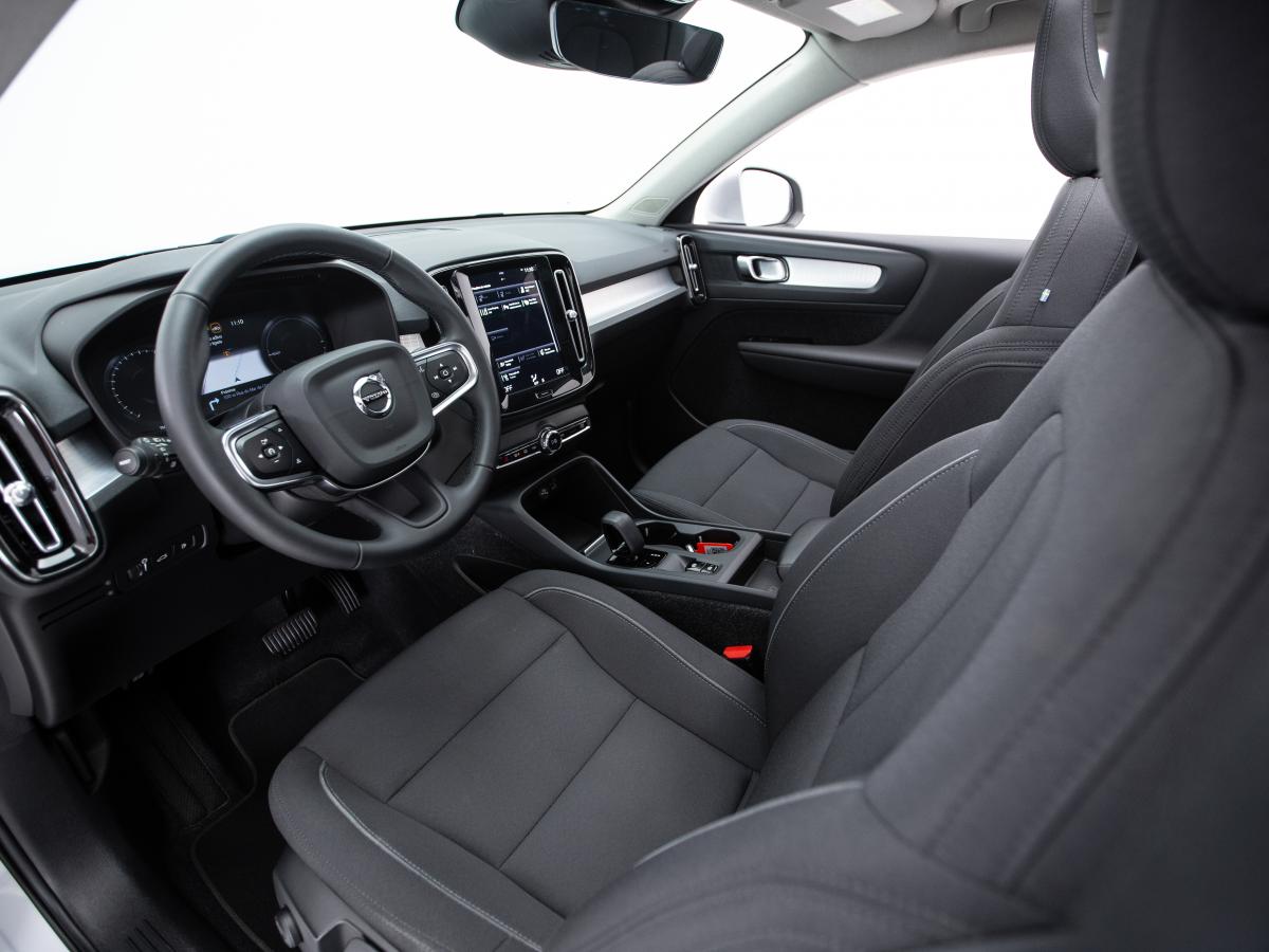 volvo-xc40-2022-hibrido-a-gasolina-1477cc