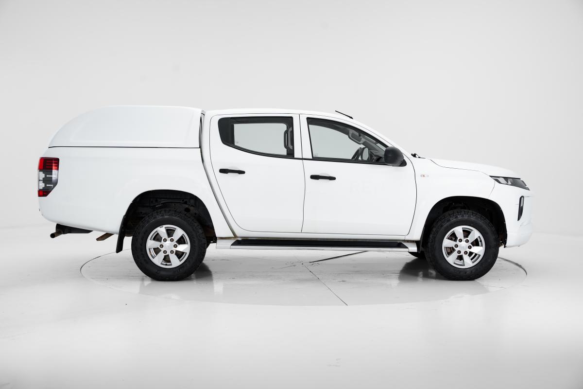 mitsubishi-l200-2021-diesel-2268cc