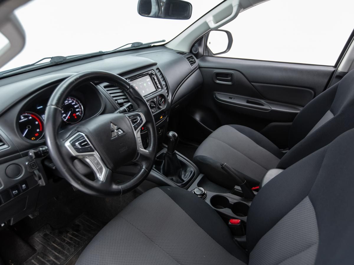 mitsubishi-l200-2021-diesel-2268cc
