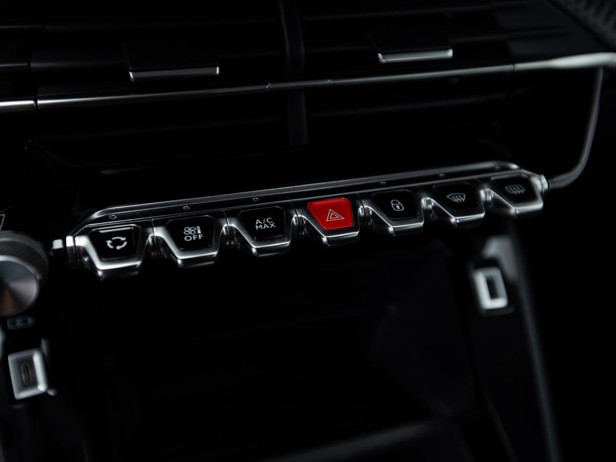 peugeot-e-208-2022-eletrico-0cc