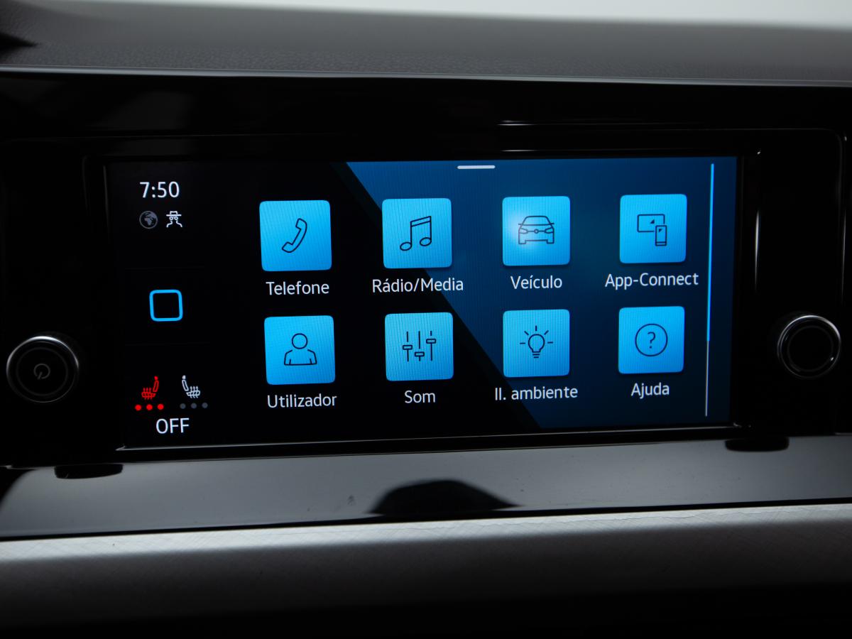 volkswagen-golf-2023-gasolina-999cc