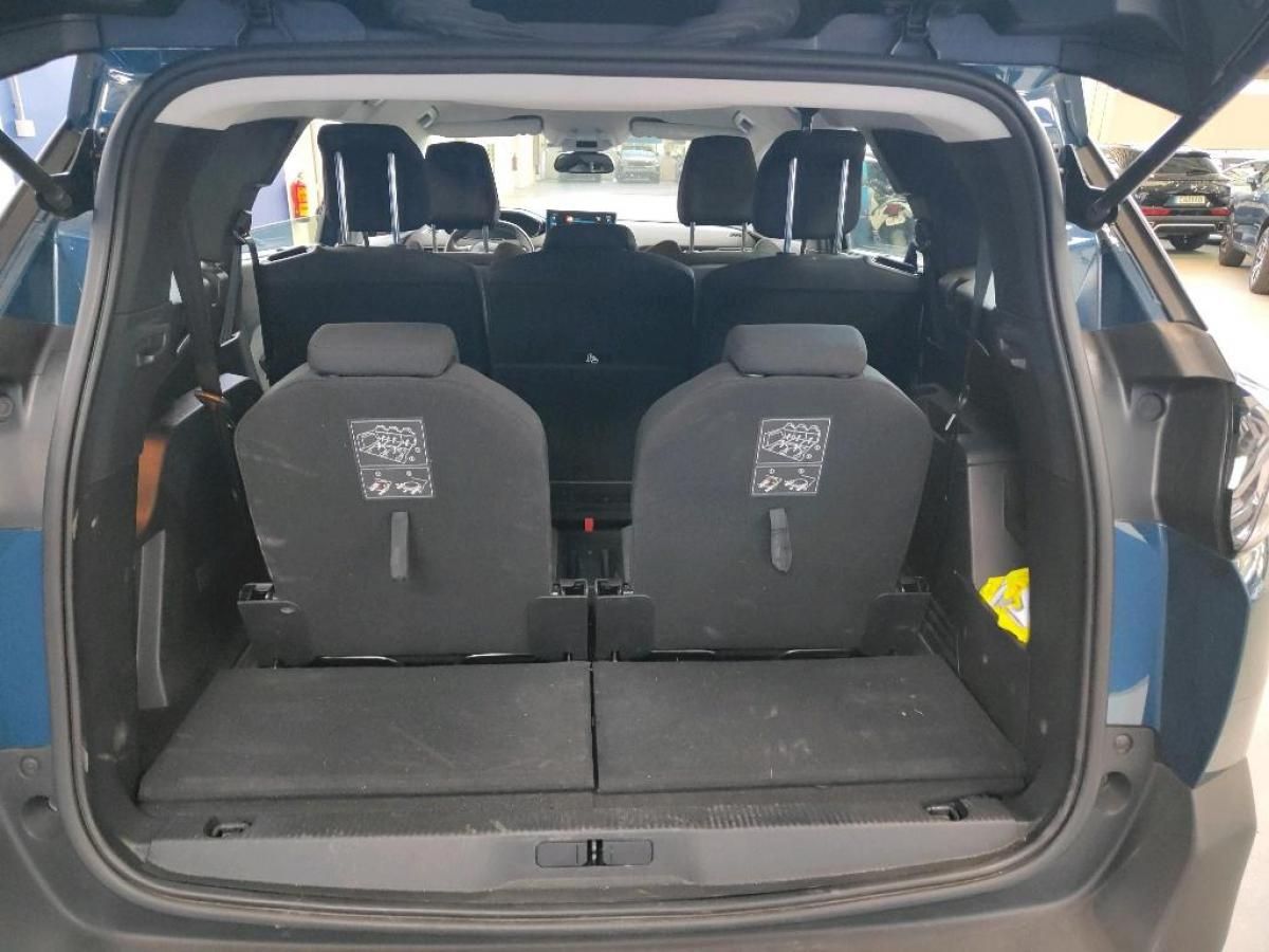 peugeot-5008-2021-diesel-1499cc