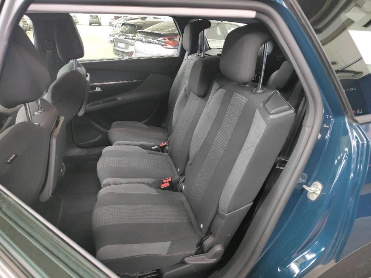 peugeot-5008-2021-diesel-1499cc