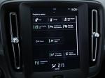 volvo-xc40-2023-hibrido-a-gasolina-1477cc