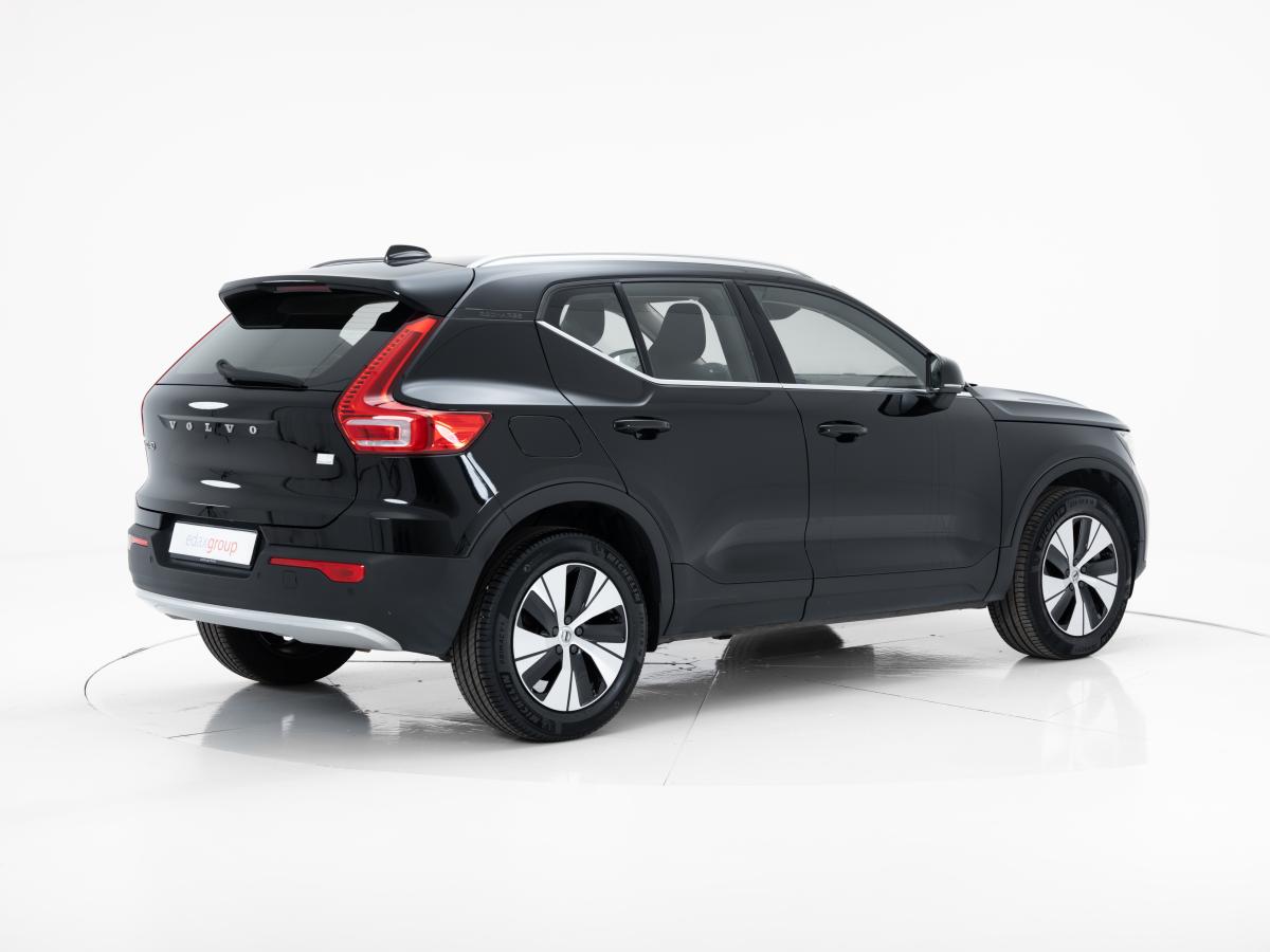 volvo-xc40-2023-hibrido-a-gasolina-1477cc