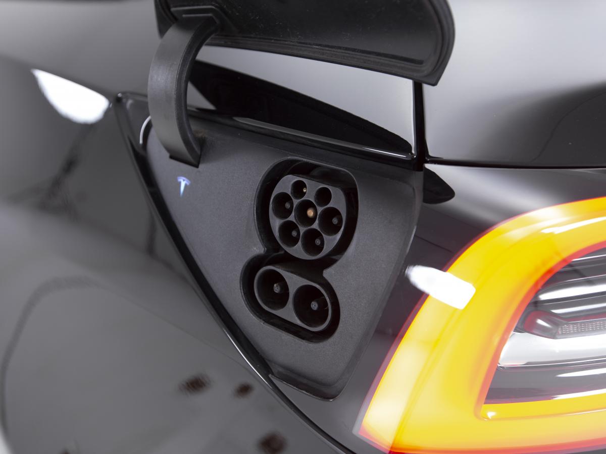 tesla-model-3-2019-eletrico-0cc