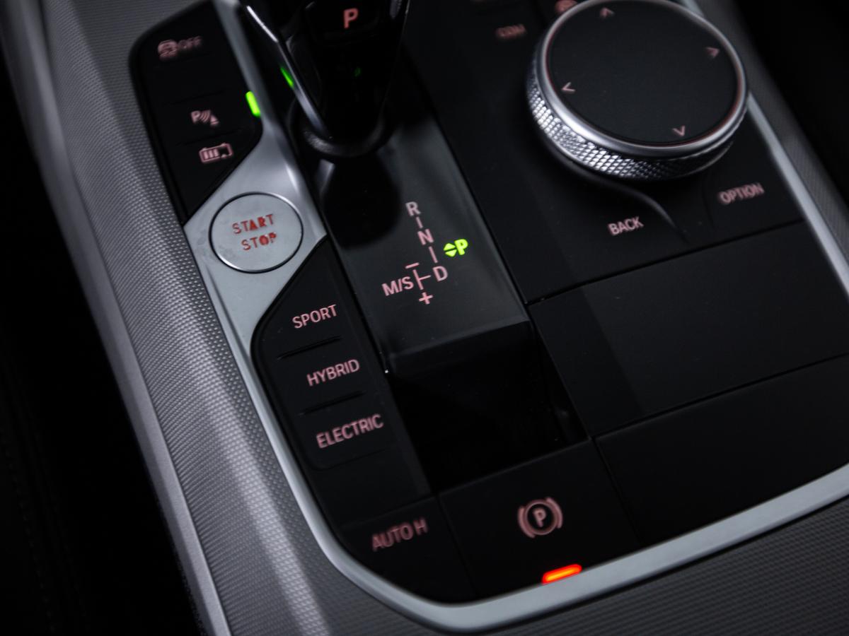 bmw-serie-3-2021-hibrido-a-gasolina-1998cc