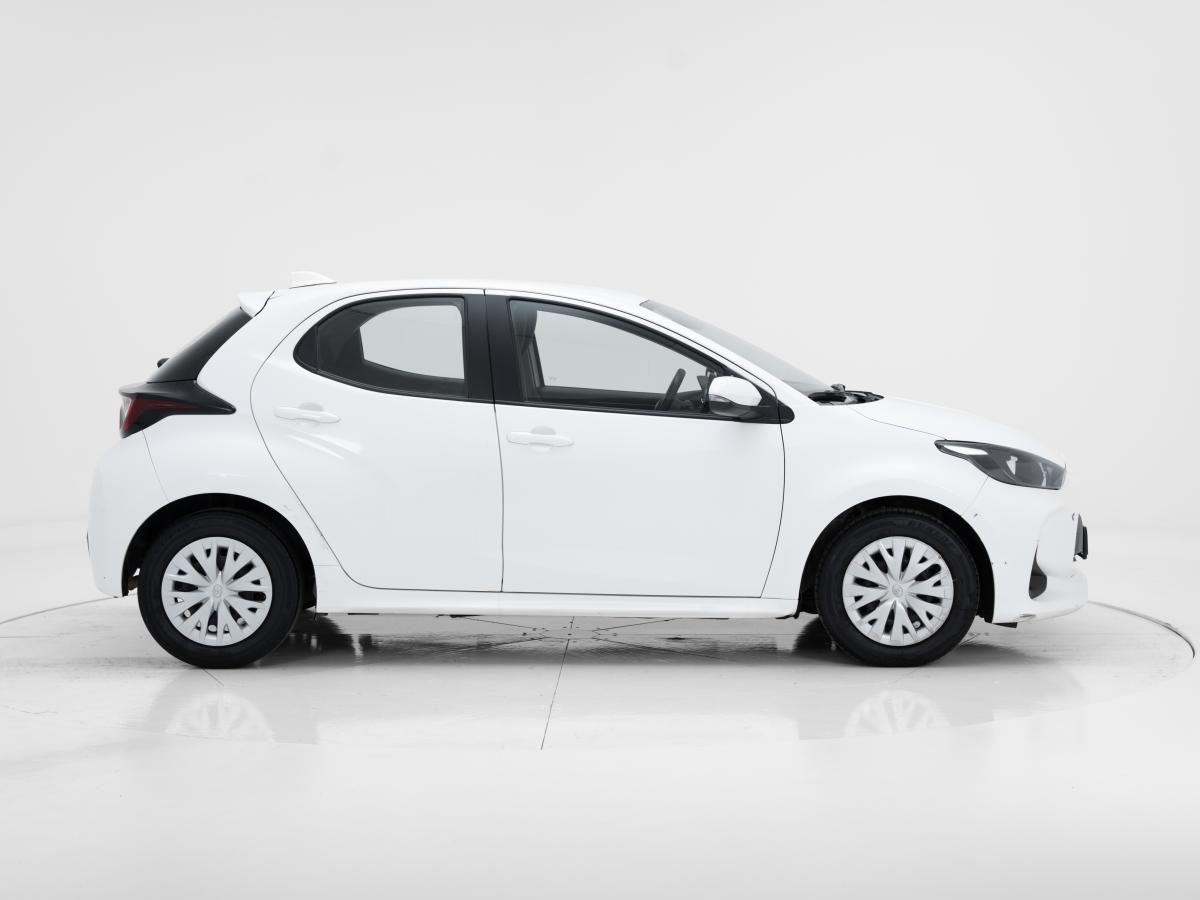 toyota-yaris-2022-gasolina-1490cc