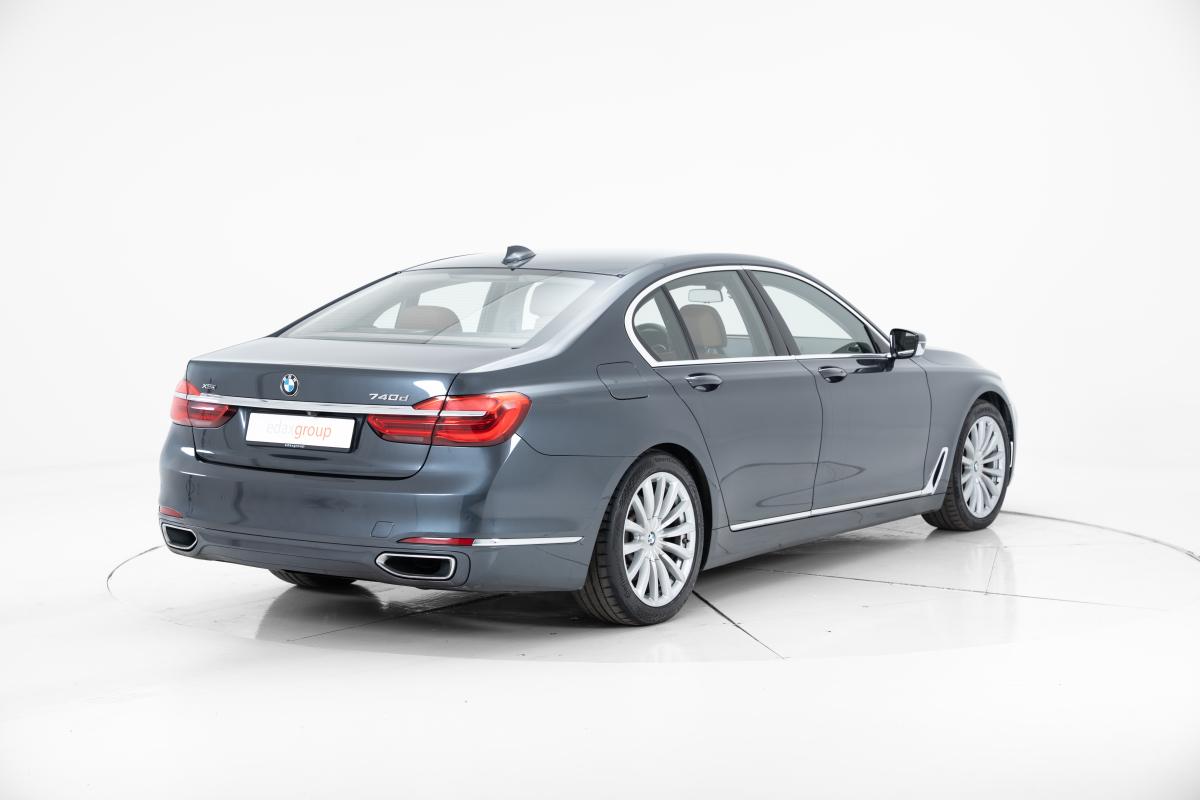 bmw-serie-7-2017-diesel-2993cc