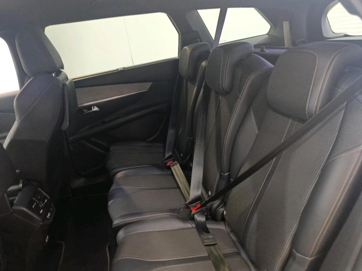 peugeot-5008-2022-diesel-1499cc