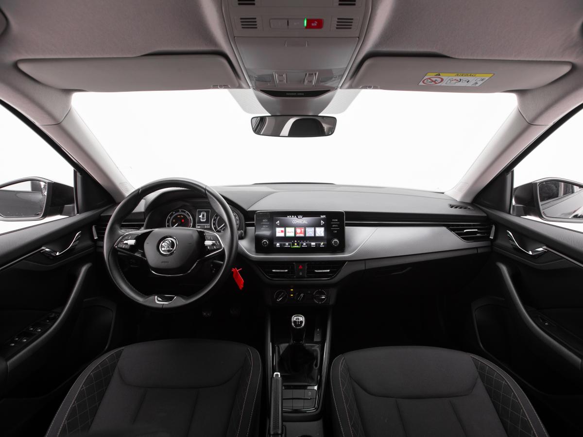 skoda-kamiq-2023-gasolina-999cc