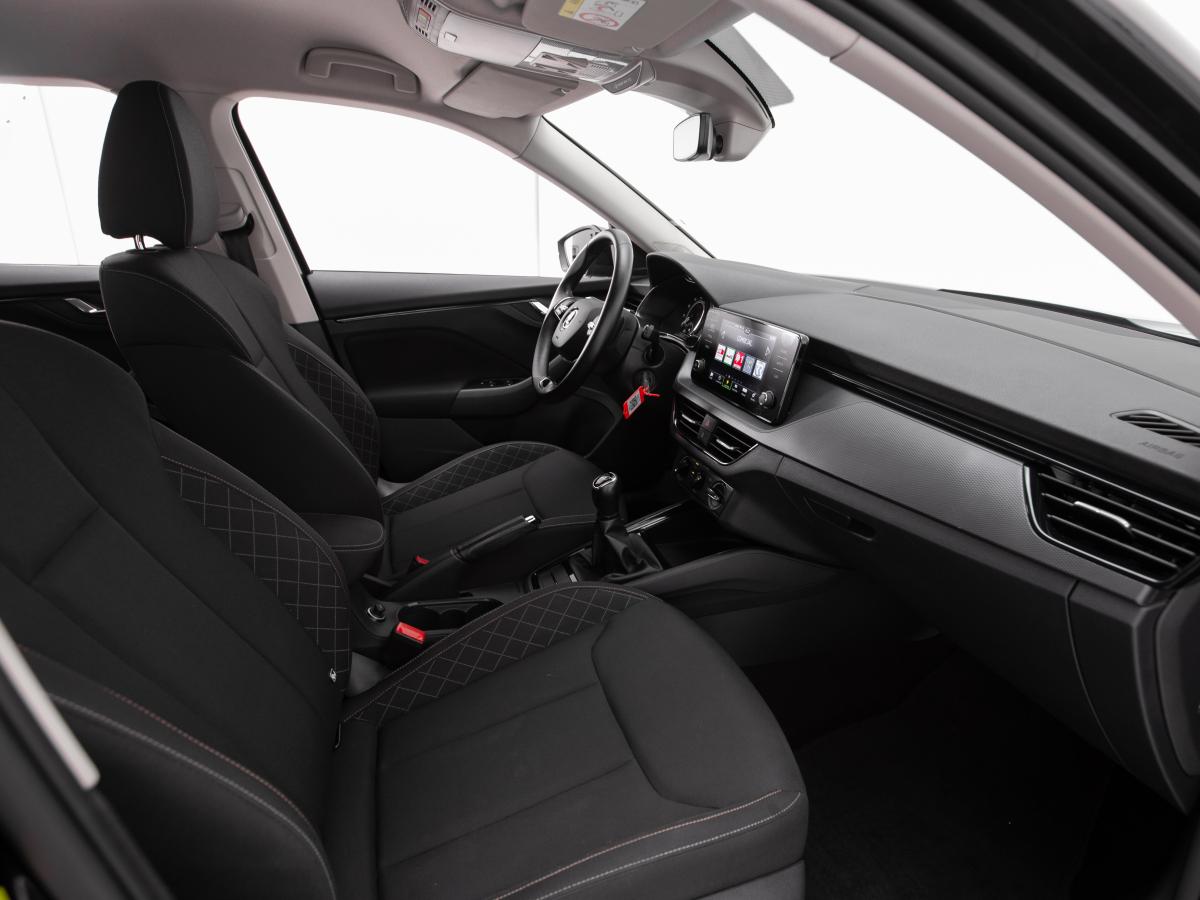 skoda-kamiq-2023-gasolina-999cc