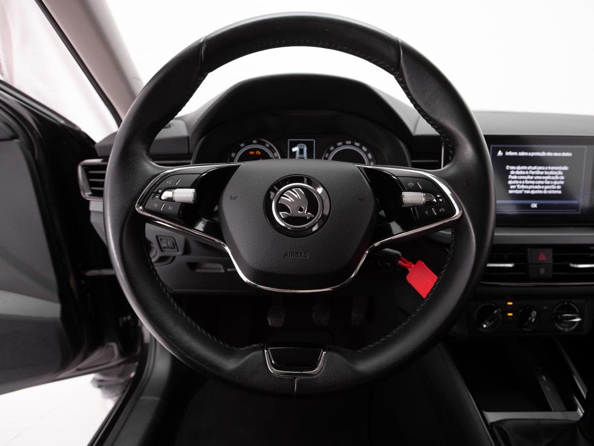 skoda-kamiq-2023-gasolina-999cc