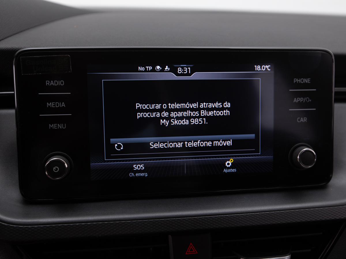 skoda-kamiq-2023-gasolina-999cc