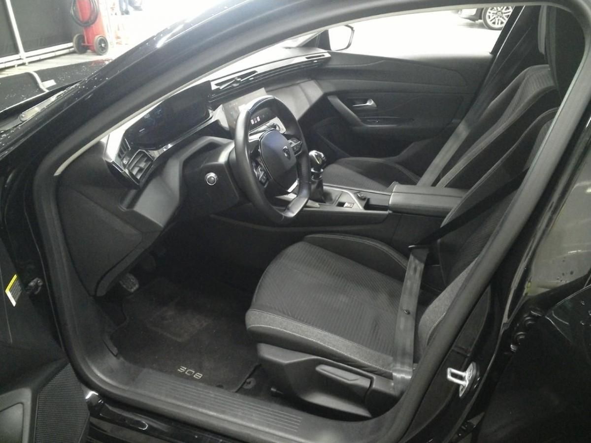peugeot-308-sw-2022-diesel-1499cc