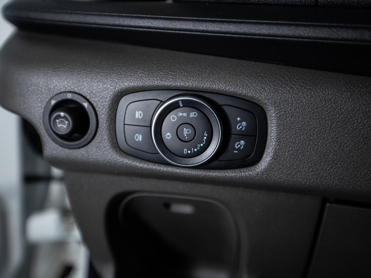 ford-transit-2020-diesel-1995cc