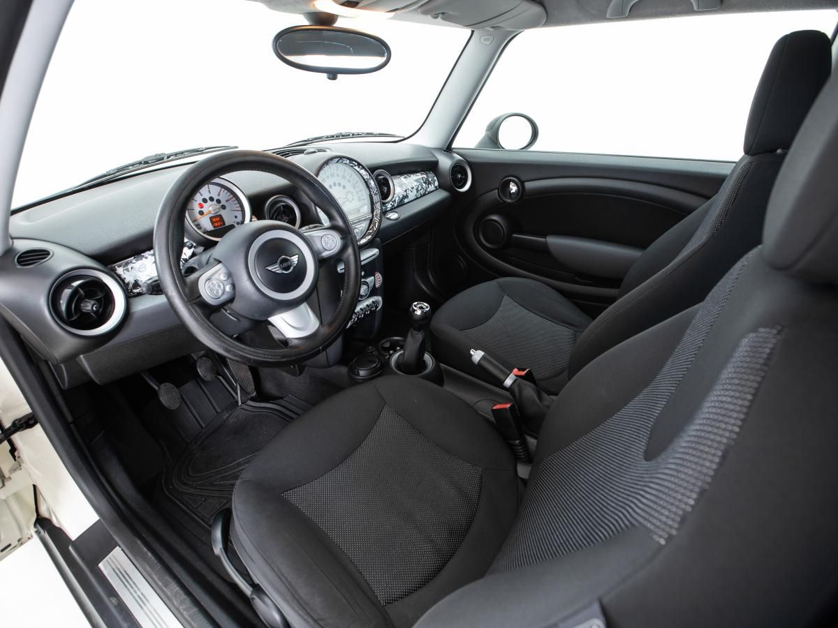 mini-john-cooper-works-2008-diesel-1560cc