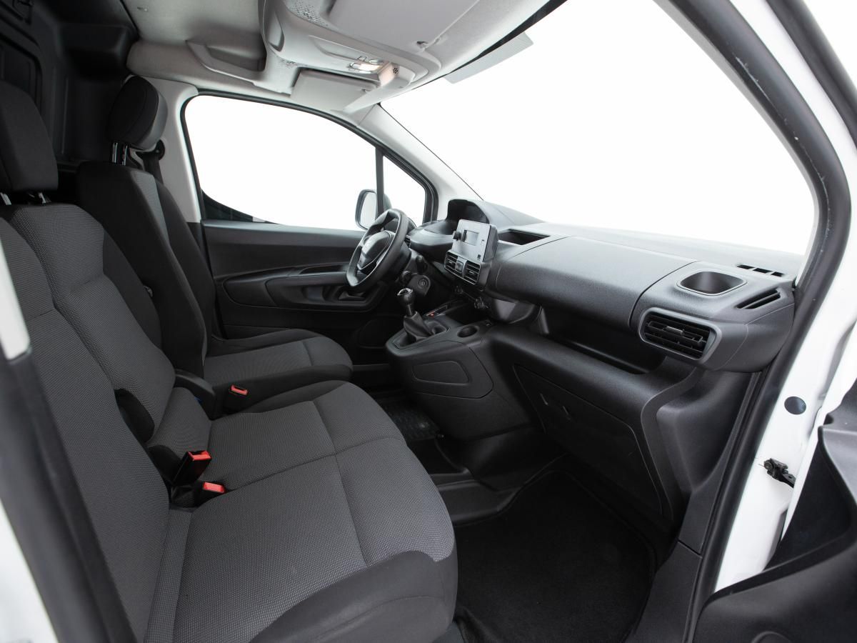 peugeot-partner-2019-diesel-1560cc