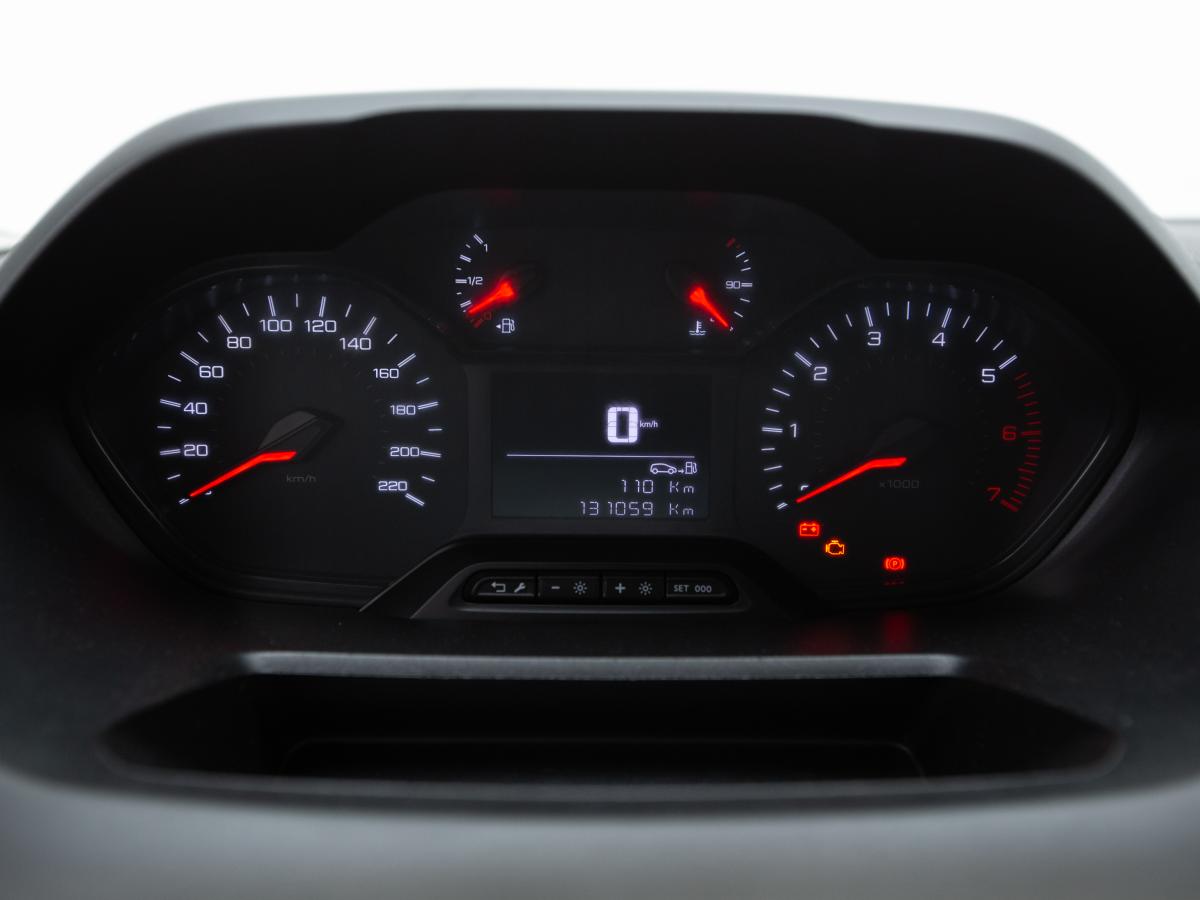 peugeot-partner-2019-diesel-1560cc