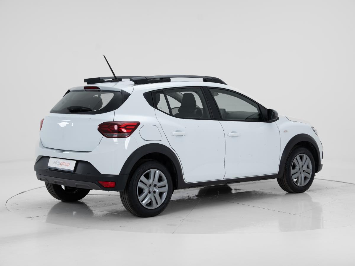 dacia-sandero-2023-gpl-999cc
