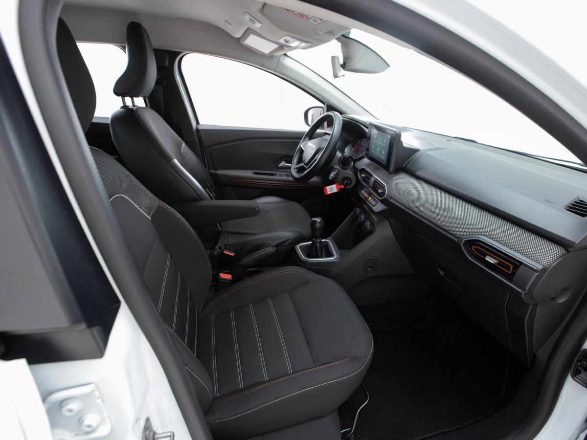 dacia-sandero-2023-gpl-999cc