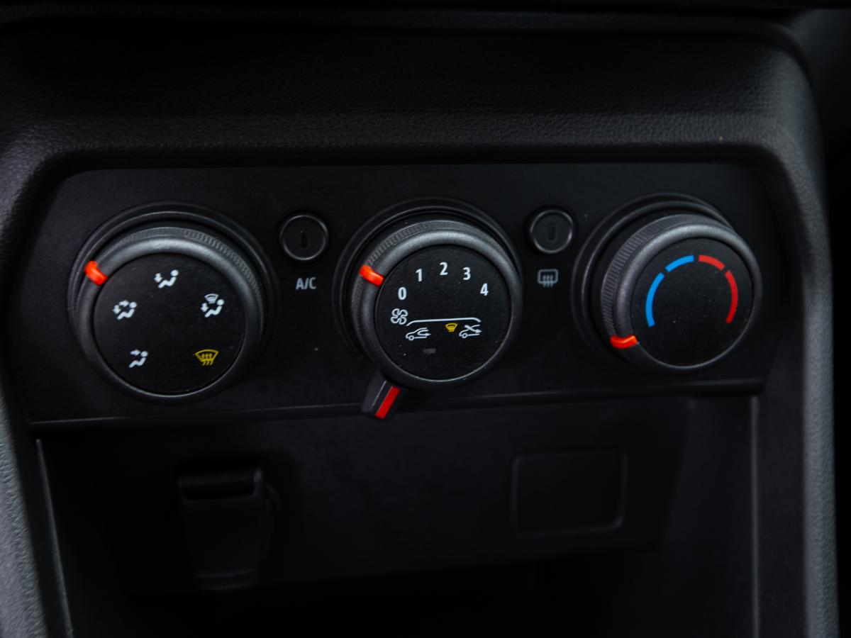 dacia-sandero-2023-gpl-999cc