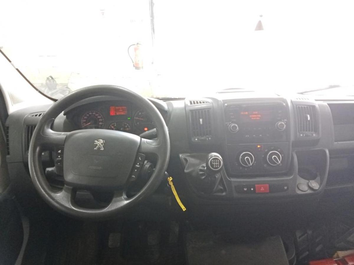 peugeot-boxer-2022-diesel-2179cc