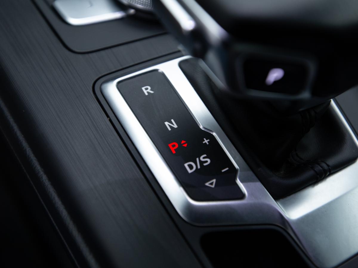 audi-a4-2016-diesel-1968cc