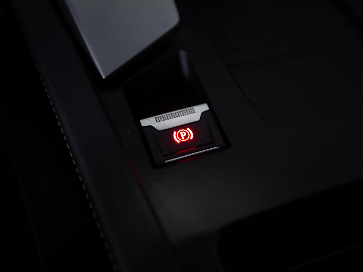 peugeot-408-2024-gasolina-1199cc