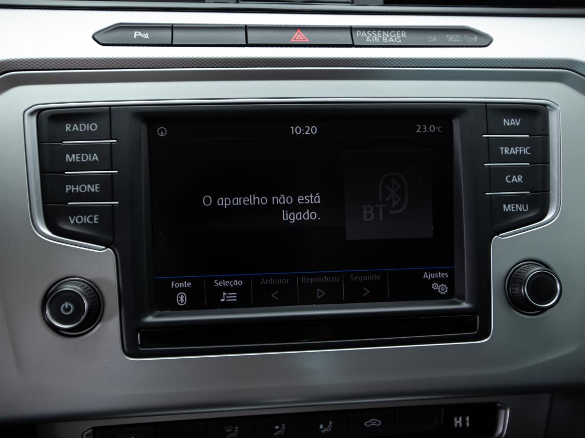 volkswagen-passat-variant-2017-diesel-1598cc