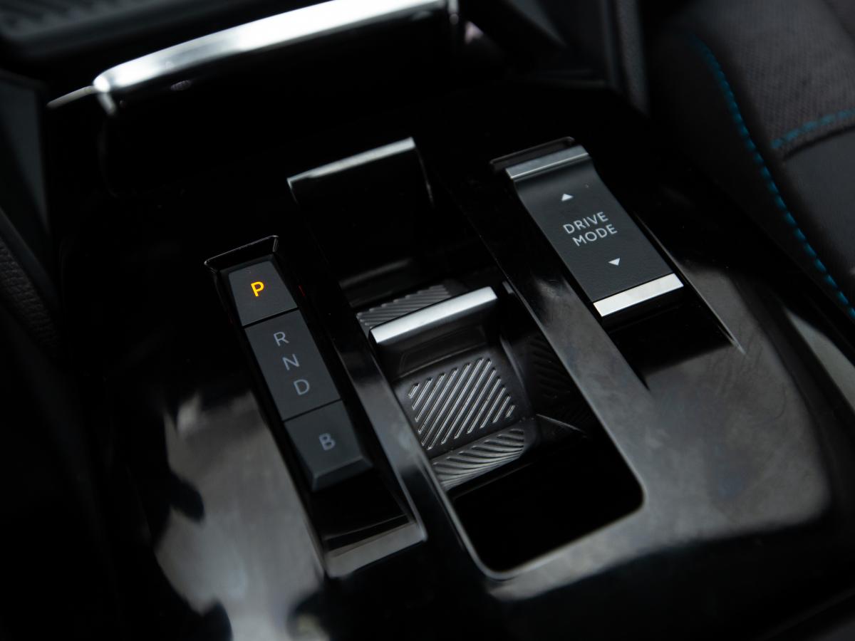 citroen-c4-2023-eletrico-0cc