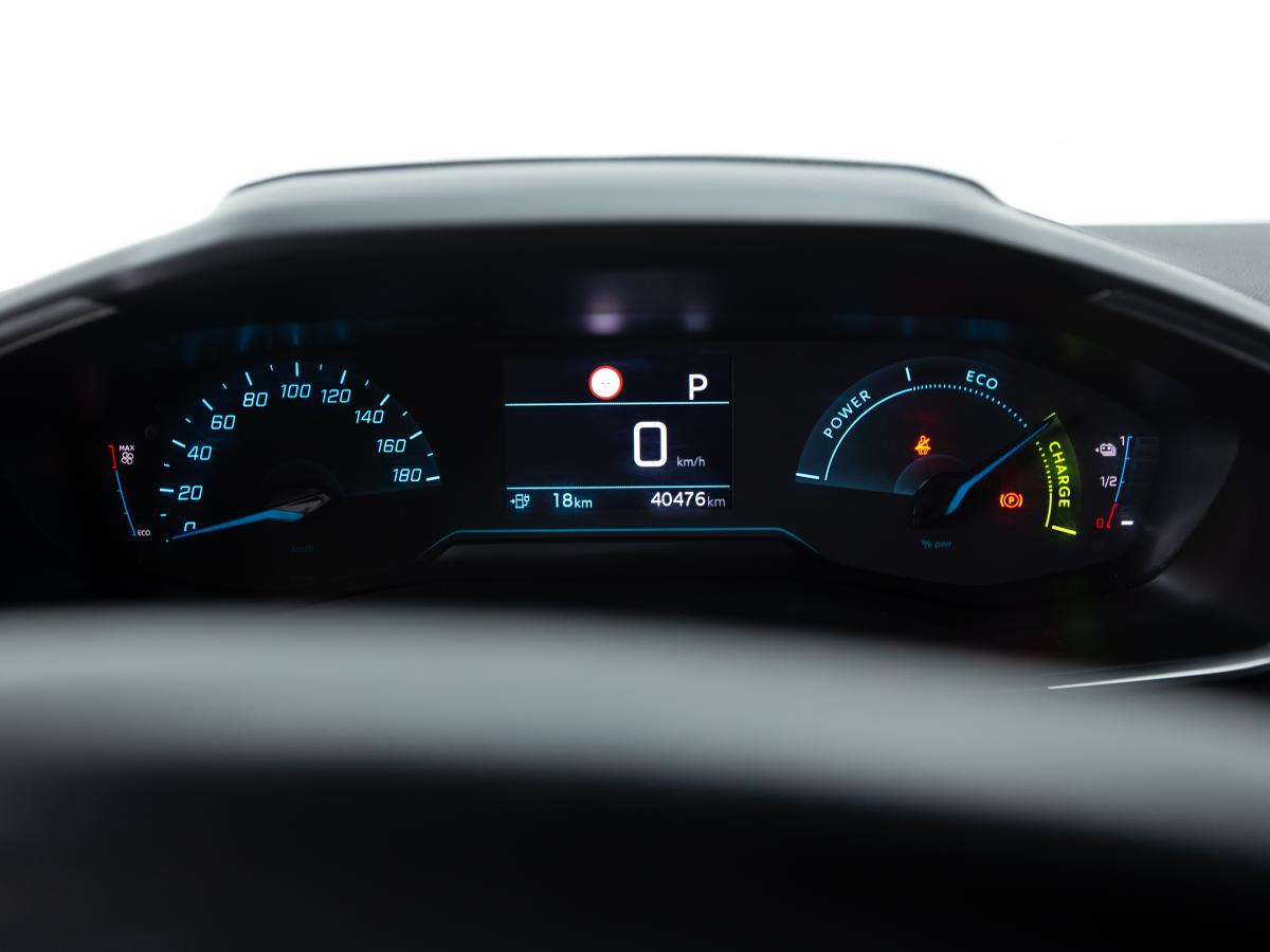 peugeot-e-208-2022-eletrico-0cc