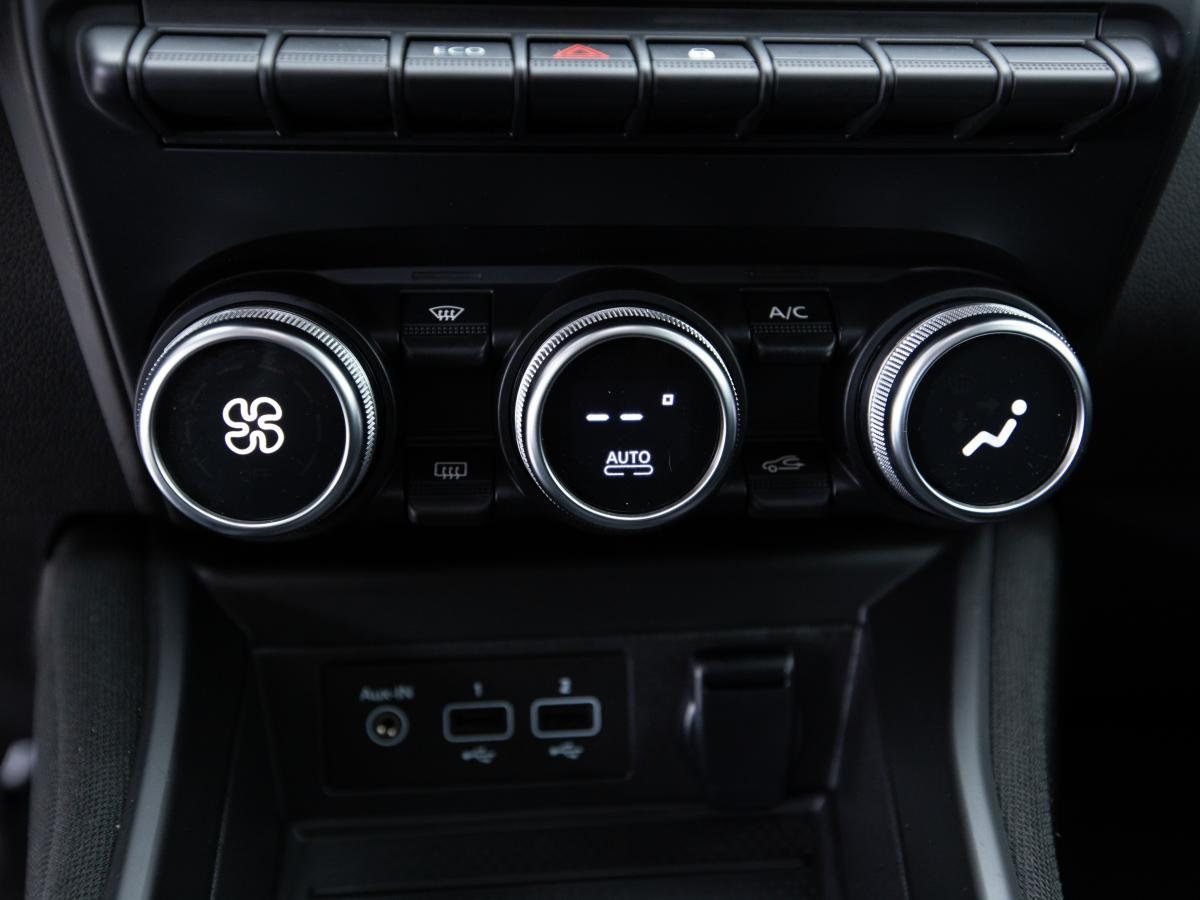 renault-zoe-2020-eletrico-0cc