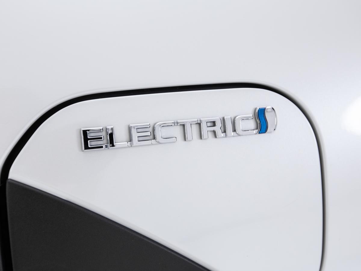 toyota-bz4x-2023-eletrico-0cc