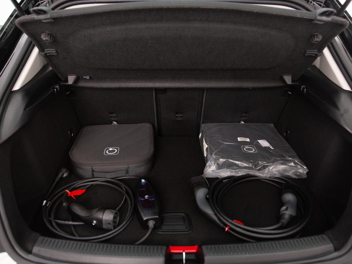 mercedes-benz-classe-a-2023-hibrido-a-gasolina-1332cc