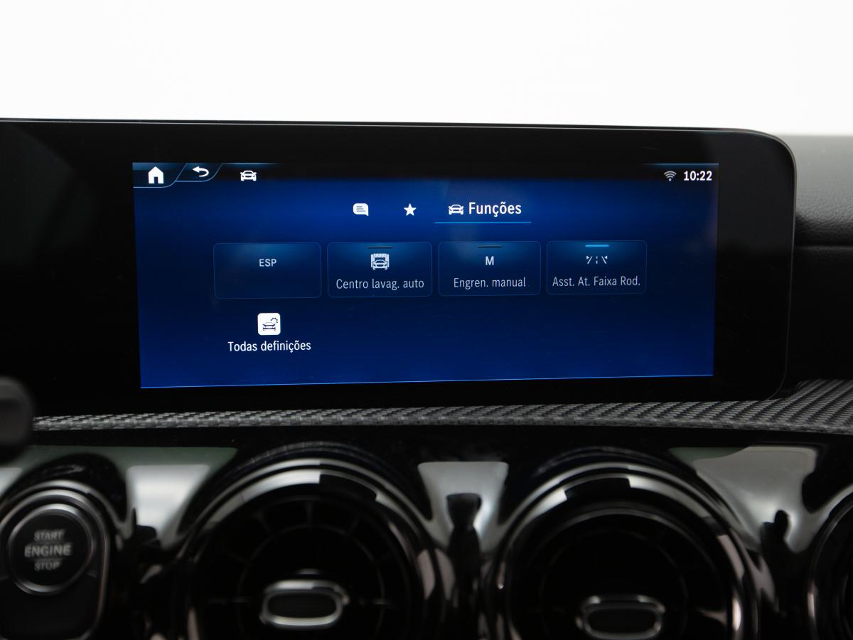 mercedes-benz-classe-a-2023-hibrido-a-gasolina-1332cc