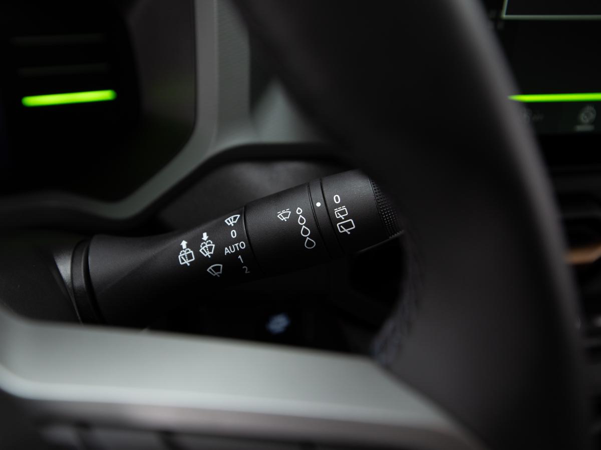 dacia-duster-2025-hibrido-a-gasolina-1598cc